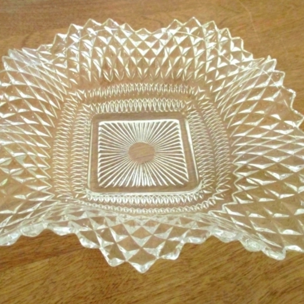 Indiana Glass Diamond Point Candy Dish